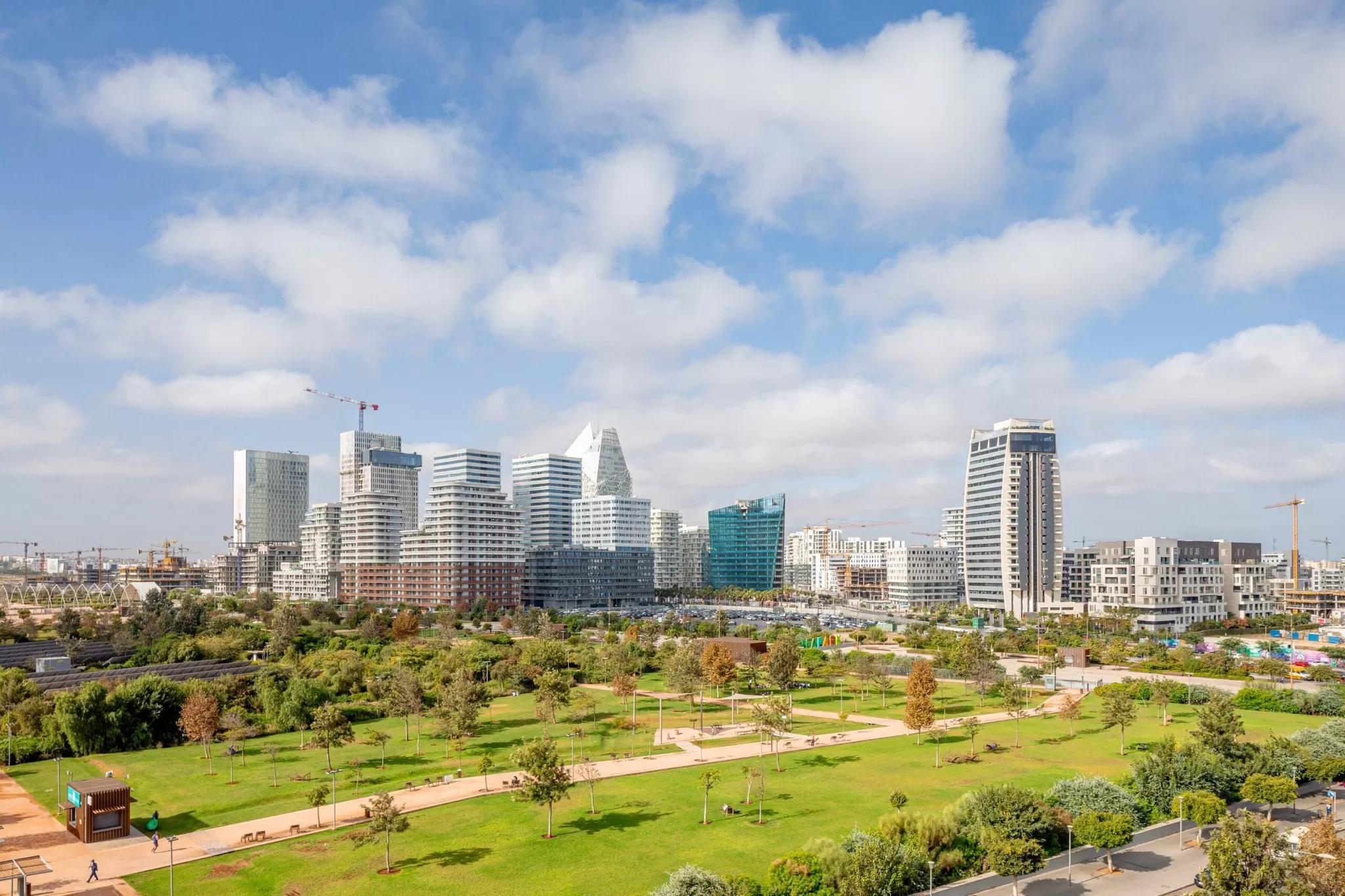 Global Gateway & Smart City